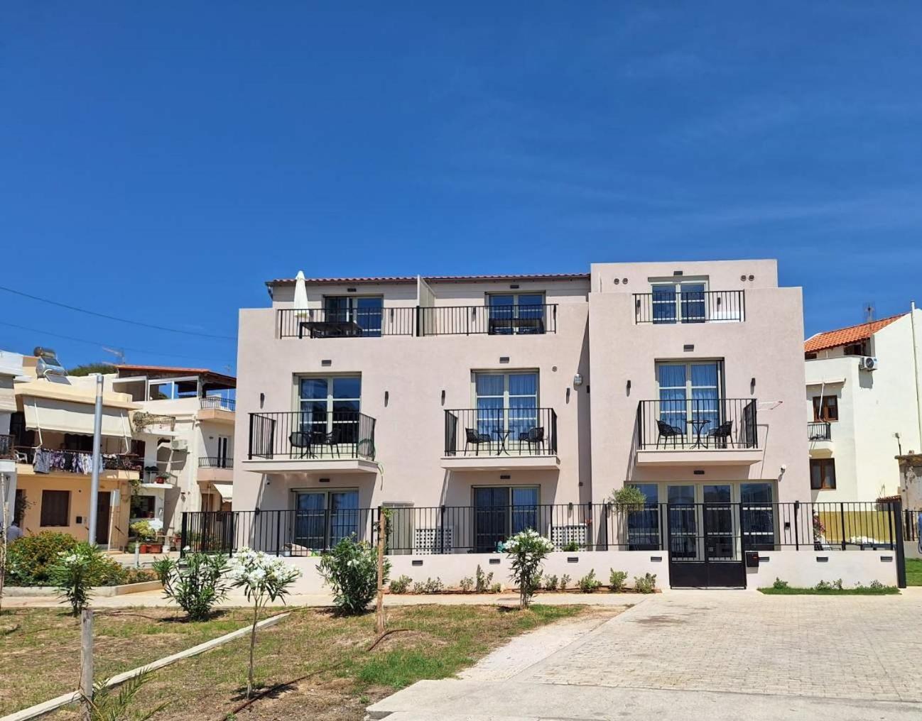 Porta Squero Premium Suites Rethymno  Bagian luar foto