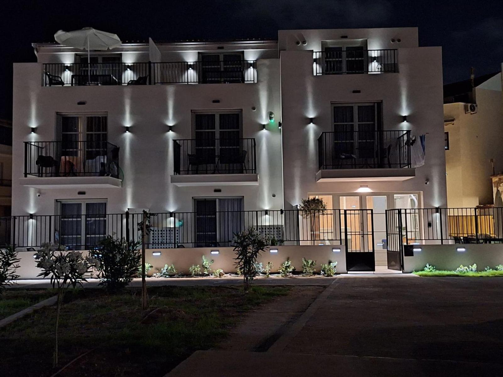 Porta Squero Premium Suites Rethymno  Bagian luar foto