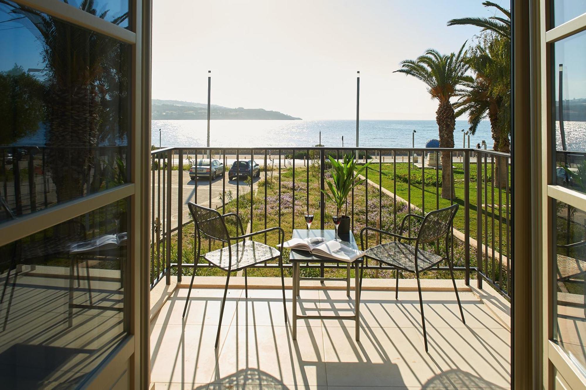 Porta Squero Premium Suites Rethymno  Ruang foto